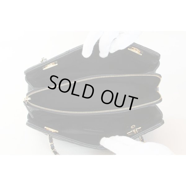 シャネル　マトラッセチェーントートバッグ　黒 GP金具　中身