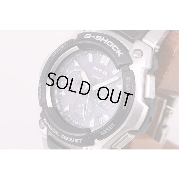 カシオ　Ｇショック　MTG-1200　電波ソーラー　黒文字盤　サイド拡大