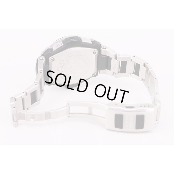 カシオ　Ｇショック　MTG-1200　電波ソーラー　黒文字盤　ブレス