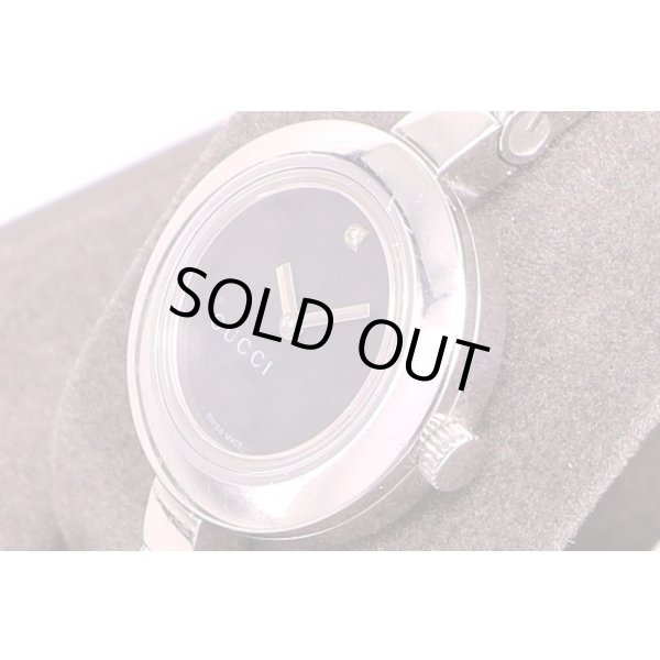 グッチ　YA105　黒文字盤　1P　サイド拡大