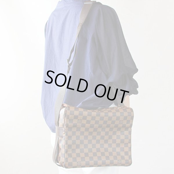 ルイ・ヴィトン　ナヴィグリオ　N45255　SR0095　エベヌ　掛けたイメージ