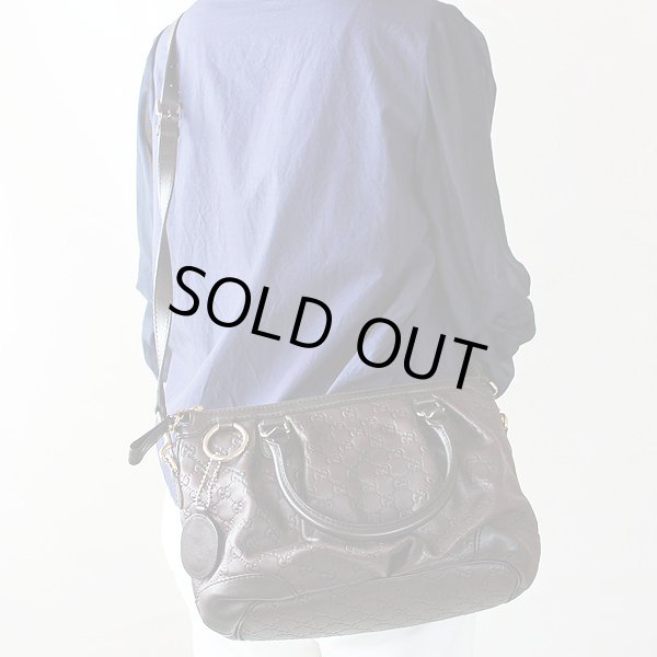 グッチ　ハンドバック(2WAY)　247902　こげ茶　掛けたイメージ