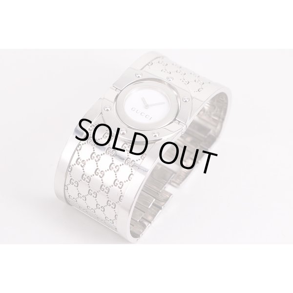 グッチ　トワール　YA112　シェル文字盤　表面