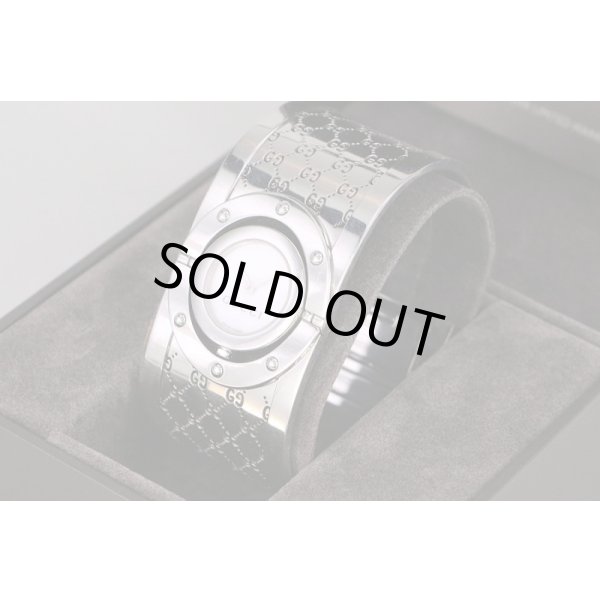 グッチ　トワール　YA112　シェル文字盤　サイド