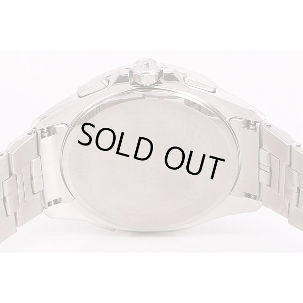 カシオ　オシアナス　OCW-53400　電波ソーラー　青文字盤　裏面拡大