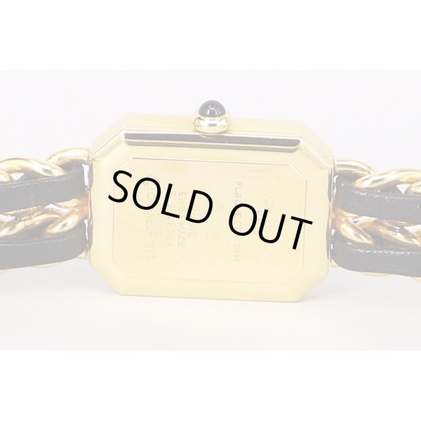 シャネル　プルミエール　Ｍ　黒文字盤　裏面拡大