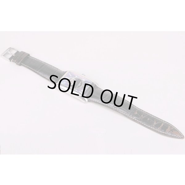 フレデリック・コンスタント　カレ　FC315MPB4C26　黒シェル文字盤　革ベルト状態　表面