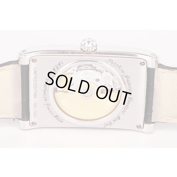 フレデリック・コンスタント　カレ　FC315MPB4C26　黒シェル文字盤　裏面拡大