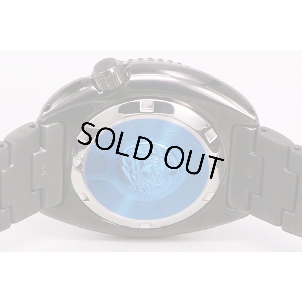 セイコー　プロスペック　ダイバーズ200m　青グラデーション文字盤　裏面拡大