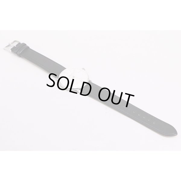 ユンハンス　ｄｅｓｉｇｎ　マックス・ビル　27　3700　銀文字盤　革ベルト状態　表面