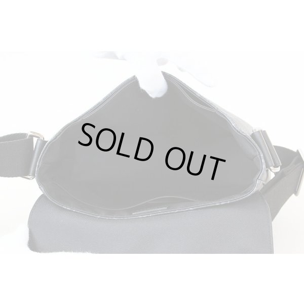 ルイ・ヴィトン　ディストリクトPM NM　M44000　中身