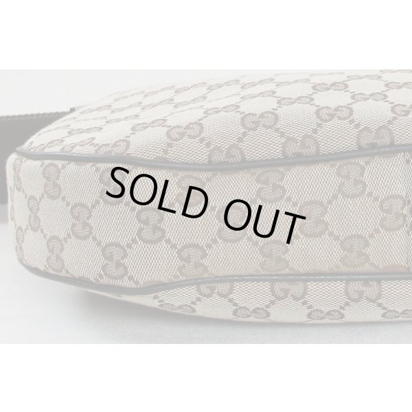 グッチ　GGキャンバス ショルダーバック　122790 001998 ベージュ／ブラウン　底拡大