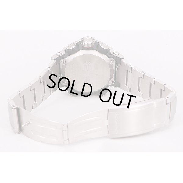 カシオ　Ｇショック ＧＳＴ－Ｂ２００Ｄ ５６０８ ブルートゥース 黒文字盤　ブレス