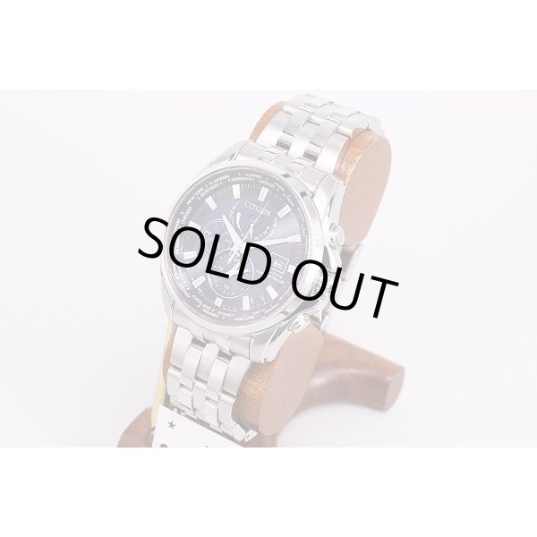 シチズン　アテッサ ＡＴ９０３１－５２Ｌ　紺文字盤　サイド