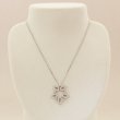 タサキ　K18WG ダイアイリペンダントネックレス 0.39ct 14.60g　装着イメージ(1)