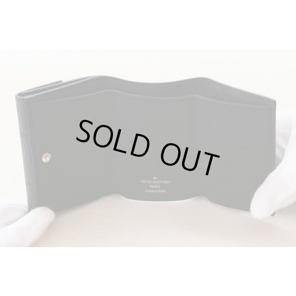 ルイ・ヴィトン　ディスカバリー・コンパクト ウォレット M45417　中身