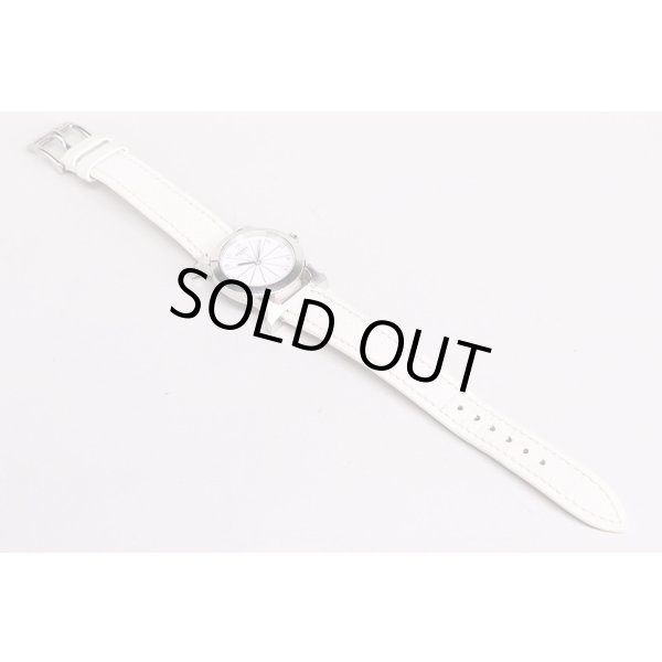 エルメス　Ｈウォッチ　ロンド　ＨＲ１．２１０　白文字盤　革ベルト状態　表面