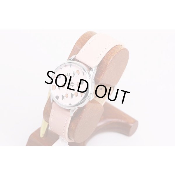 コーチ　ＣＡ１１７－７－１１２　ピンクハート文字盤　サイド