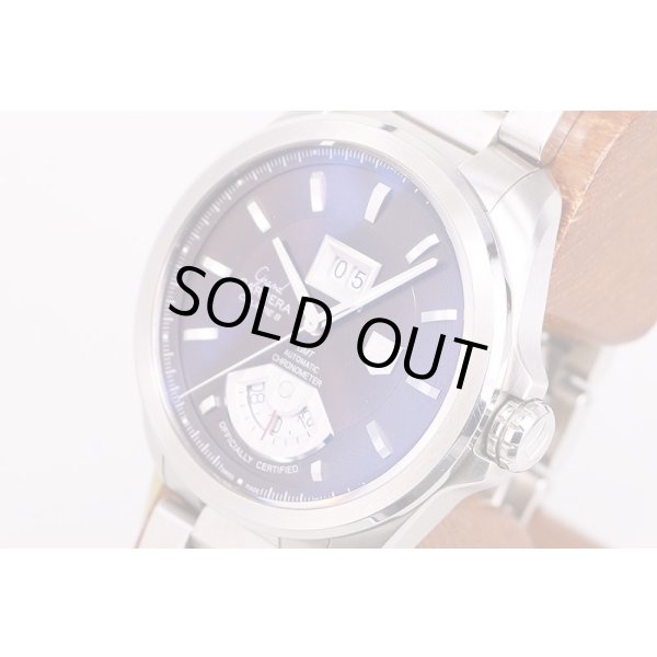 タグホイヤー　グランドカレラＧＭＴ　ＷＡＶ５１１３　茶文字盤　サイド拡大