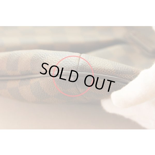 ルイ・ヴィトン　ブルームズベリPM N42251　右下パイピング部にごく僅かなスレ