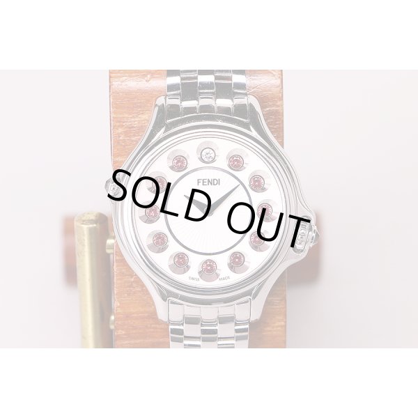 フェンディ　クレイジーカラット　００２－１０５００Ｌ　白文字盤　表面(2)