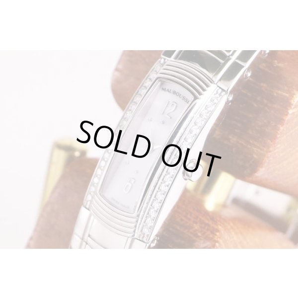 モーブッサン　Ｒ６８６０１　白文字盤　Ｄベゼル　サイド拡大