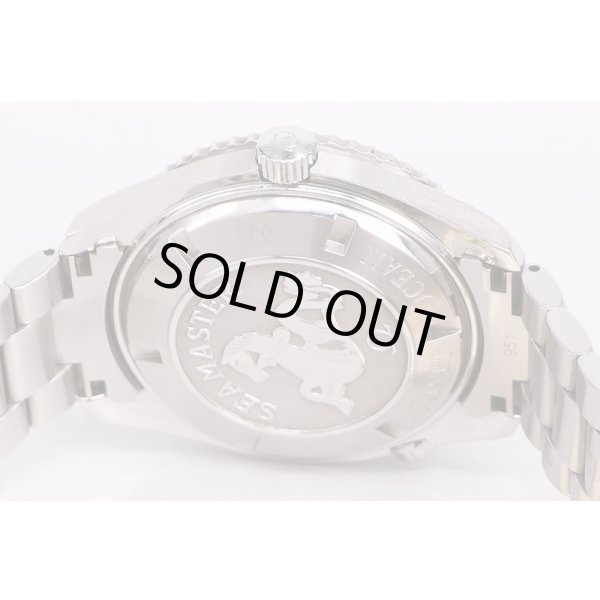 オメガ　シーマスター　プラネットオーシャン　２２００．５０　黒文字盤　裏面拡大