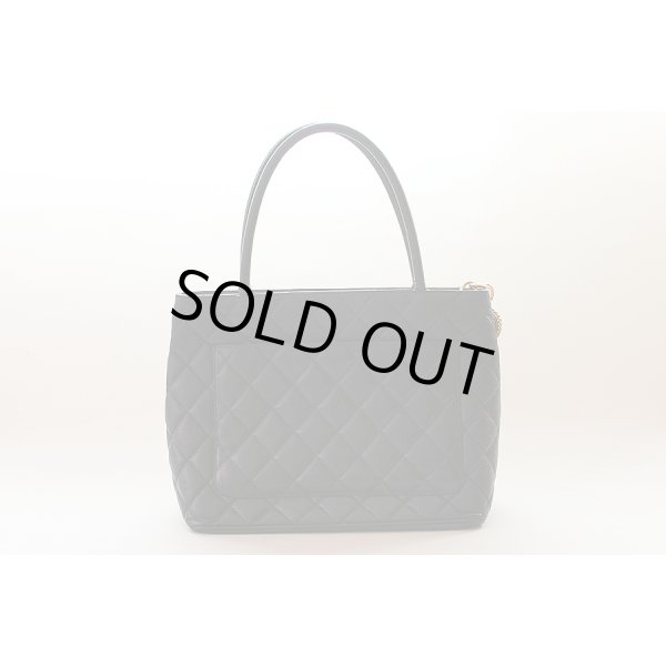 シャネル　復刻トートバック ブラック／ゴールド金具　裏面