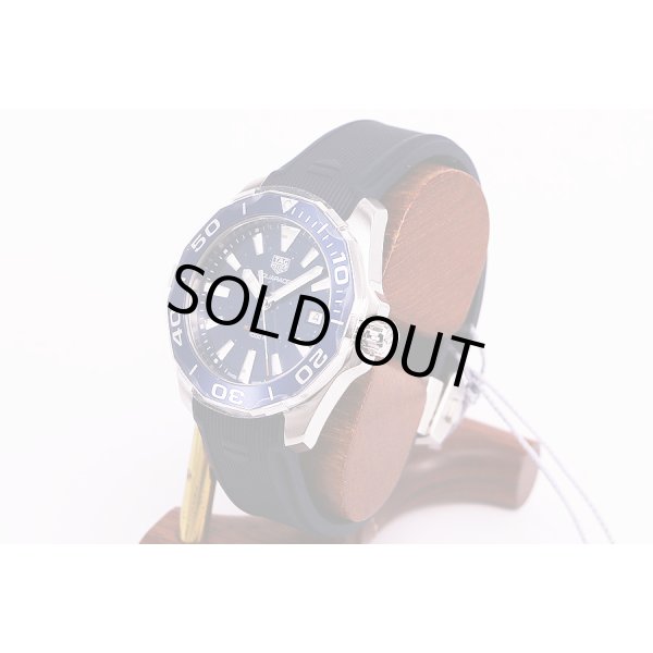 タグホイヤー　アクアレーサー　ＷＡＹ１１１Ｃ　紺文字盤　サイド