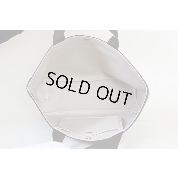 エルベシャプリエ　リュクススクエアトートM 704GP マスティック／モカ　中身