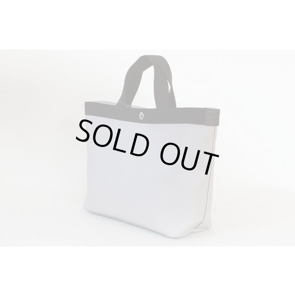 エルベシャプリエ　リュクススクエアトートM 704GP マスティック／モカ　サイド