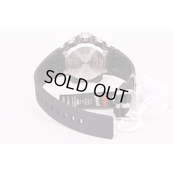 カシオ　Ｇショック　ＧＳＴ－Ｂ２００Ｂ　５６０８　黒文字盤　ラバーベルト