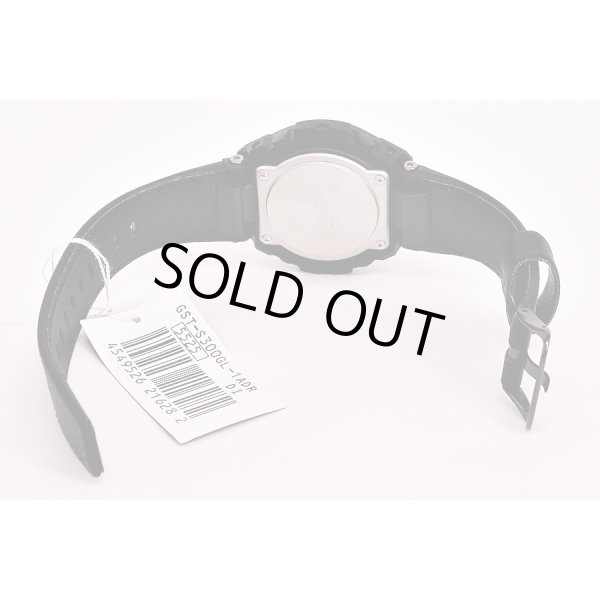 カシオ　Ｇショック　ＧＳＴ－Ｓ３００ＧＬ　黒文字盤　ラバーベルト