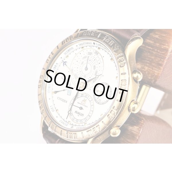 シチズン　アヴァロン　スーパーカレンダー　６７００－Ｇ７００１３　白文字盤　サイド拡大
