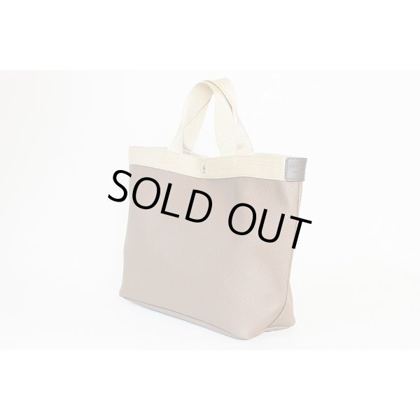 エルベシャプリエ　リュクススクエアトートM 704GP トープ／ゴールド　サイド