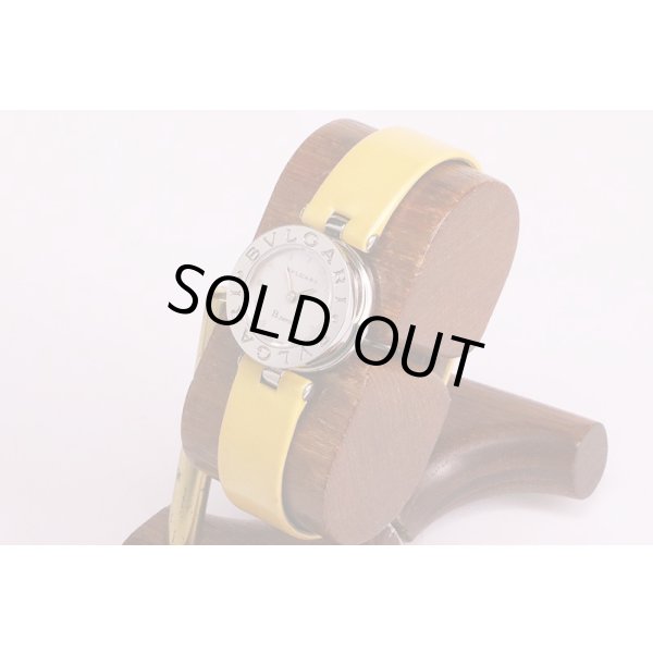 ブルガリ　B01　BZ22　黄シェル文字盤　サイド