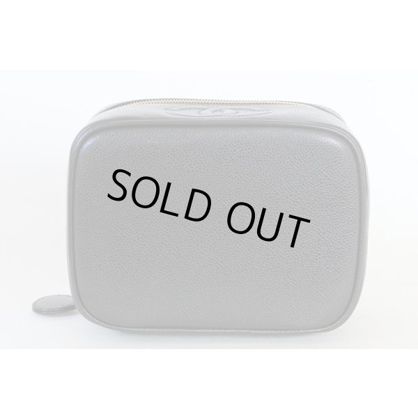 シャネル　バニティバック 横型 A01997 ブラック　底