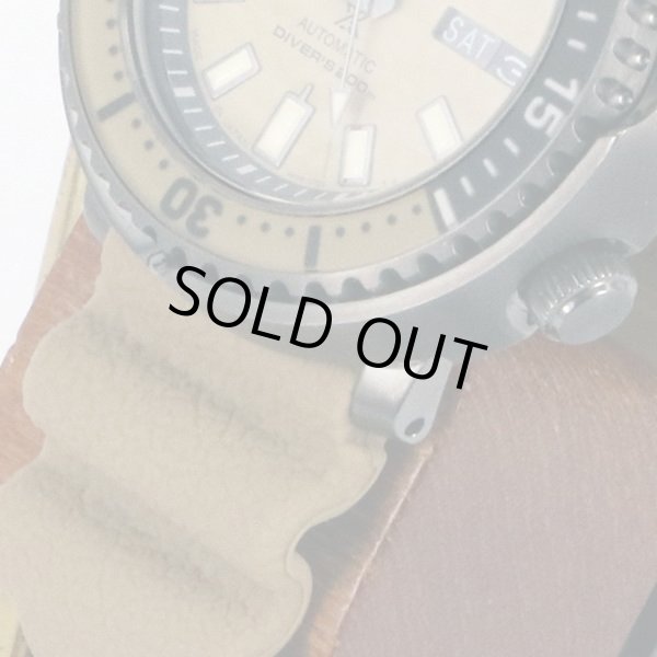 セイコー　プロスペック　メカニカルスキューバ　SBDY059　サンド文字盤　サイド下部拡大