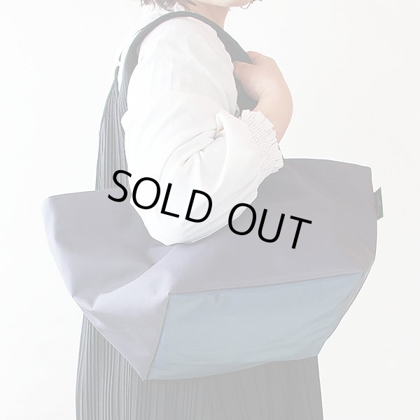 エルベシャプリエ　ナイロン舟型ショルダーML 1028N　オラージュ／ブルーラベ　掛けたイメージ