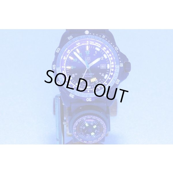 ルミノックス　レコン　８８３０ＧＭｔ　黒文字盤　ライト