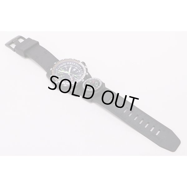 ルミノックス　レコン　８８３０ＧＭｔ　黒文字盤　ラバーベルト状態