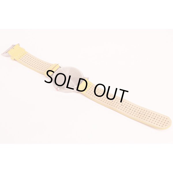 モンディーン　クラシック　Ａ６６０．３０３６０　白文字盤　革ベルト状態　裏面