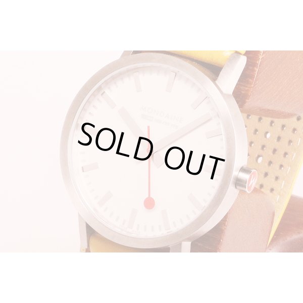 モンディーン　クラシック　Ａ６６０．３０３６０　白文字盤　サイド拡大