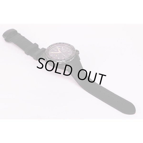 エドックス　クラス１　クロノオフショア　４６７４３７　カーボン文字盤　限定　ラバーベルト状態　表面