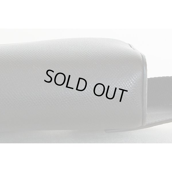 ダンヒル　カドガン　ラゲッジ　キャンバスボディバック　20R3987CA001R　ブラック　底拡大