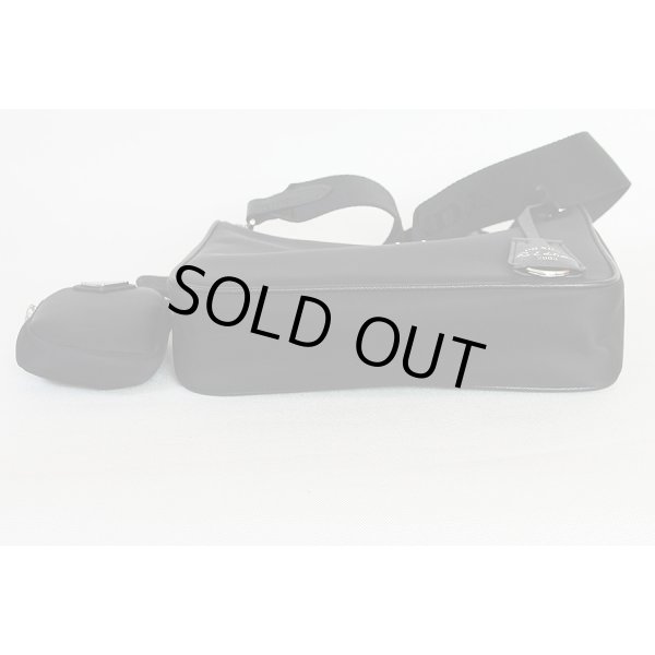 プラダ　2WAYショルダーバック　1BH204　ブラック　底