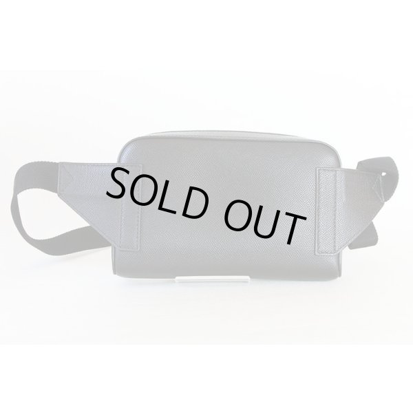 ダンヒル　カドガン　ラゲッジ　キャンバスボディバック　20R3987CA001R　ブラック　裏面