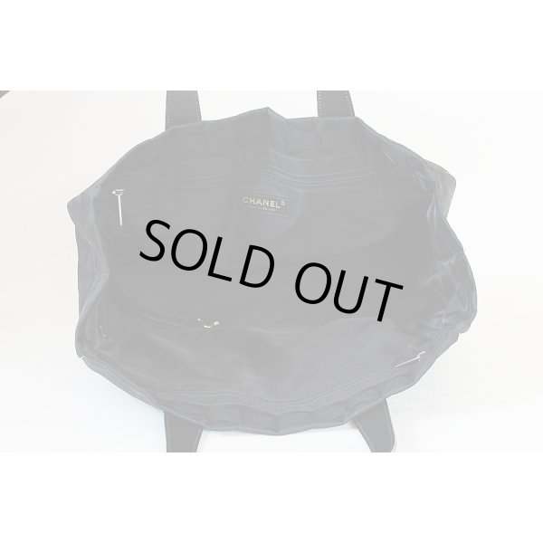 シャネル　ニュートラベルライン　トートMM　ノワール　中身