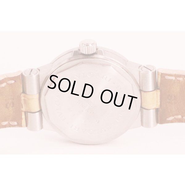 ブルガリ　ディアゴノスポーツ　ＬＣＶ２９Ｓ　ピンクシェル文字盤　限定　裏面拡大