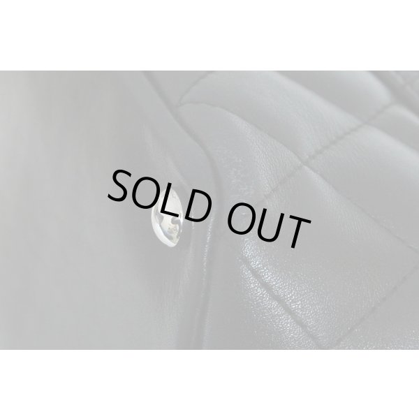 シャネル　カンボンライン ミディアムトートバック ブラック／ホワイト　角スレ